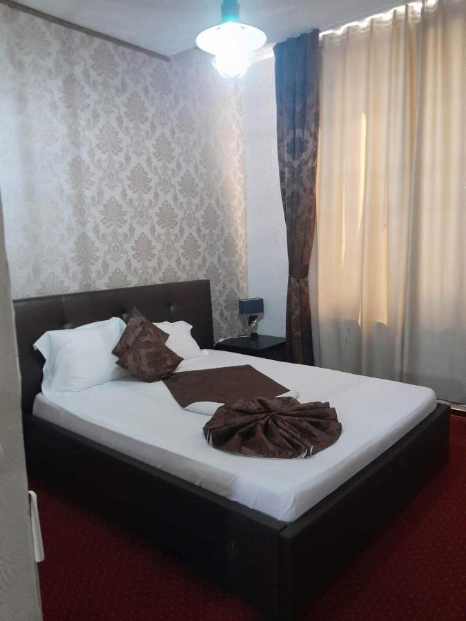 Militari Residence Hotel Chiajna Dış mekan fotoğraf